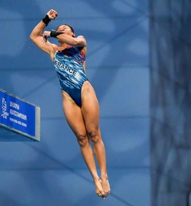 Alais Kalonji se spécialise dans le plongeon haut vol