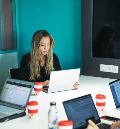 “To code or not to code?” emlyon answers the question