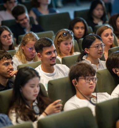 Étudiants du PGE emlyon, classé 7e mondial selon le FT MiM 2023
