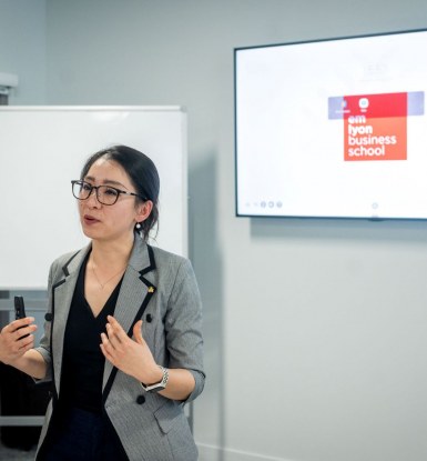 talent-acquisition-manager-emlyon