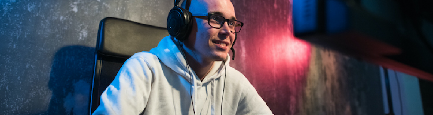 emlyon business school Offers eSports Courses To Master's Students