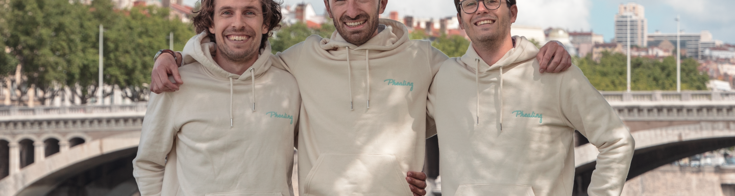 Thibault, Charles et Etienne, trois diplômés, ont créé Phealing.