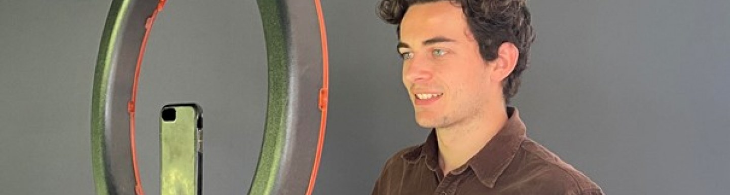 César ROUSSEL, 2 millions d'abonnés sur les réseaux sociaux