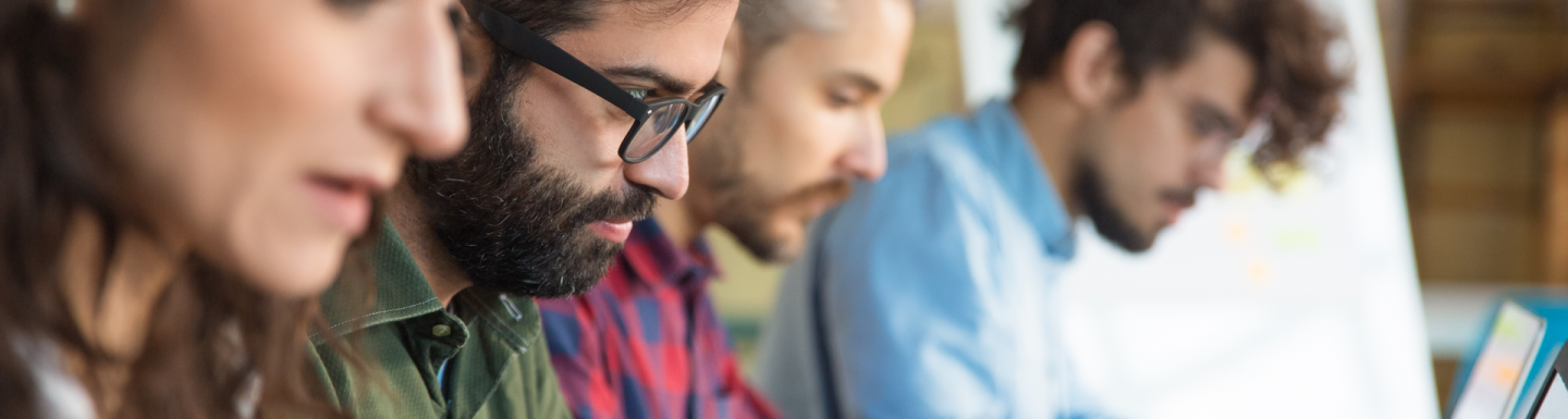 Data Science Master <a href="https://www.freepik.com/free-photo/line-coworkers-using-laptops-training-room-class_6628789.htm#fromView=search&page=5&position=6&uuid=a3d5bc07-696d-485c-8ca2-e42502ec3dda">Image by pch.vector on Freepik</a>