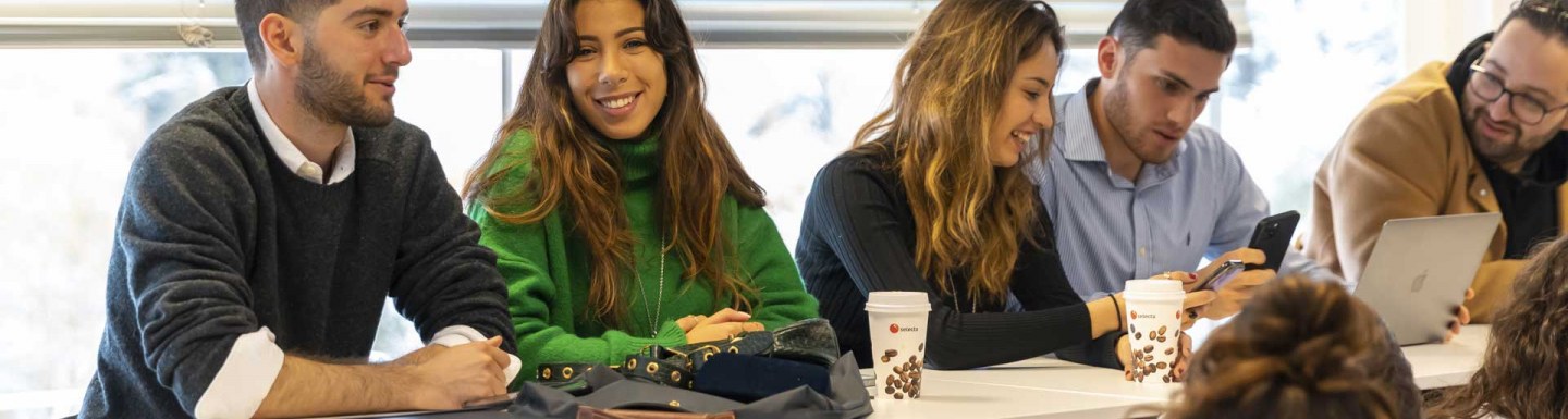 Intégrer un PGE en école de commerce après une prépa littéraire 