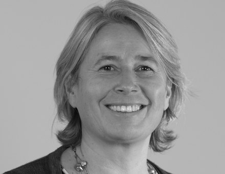 Nathalie O'MAHONY