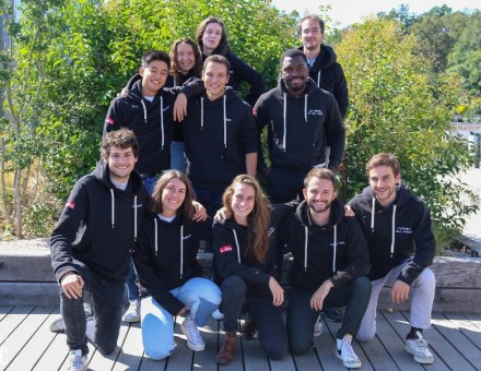 Une vingtaine d’étudiantes et étudiants compose le Conseil de Corporation actuel.