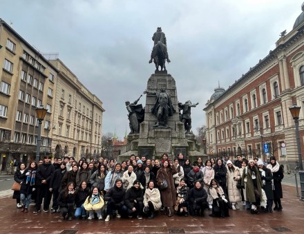 emlyon's students in Pologne