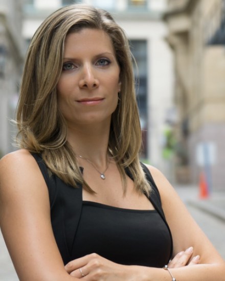 Chloé est aujourd’hui à la tête de son entreprise : Véritable, qui fabrique et commercialise des potagers d’intérieur autonomes. Rencontre avec cette ancienne étudiante du MS Entrepreneuriat & Innovation.